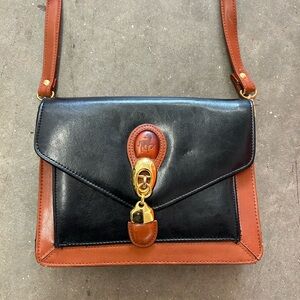 Vintage Black and Tan Leather Shoulder Bag